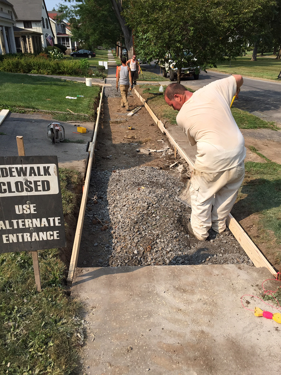 sidewalk closed for repair syracuse ny
