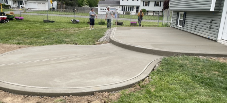 image of stamped concrete patio in backyard